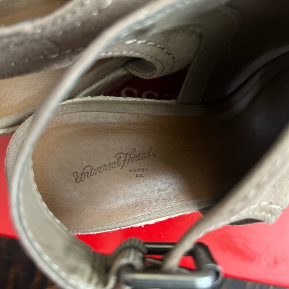 Cayla Microsuede Espadrille Wedge Pumps , Universal Thread - Picture 7 of 7